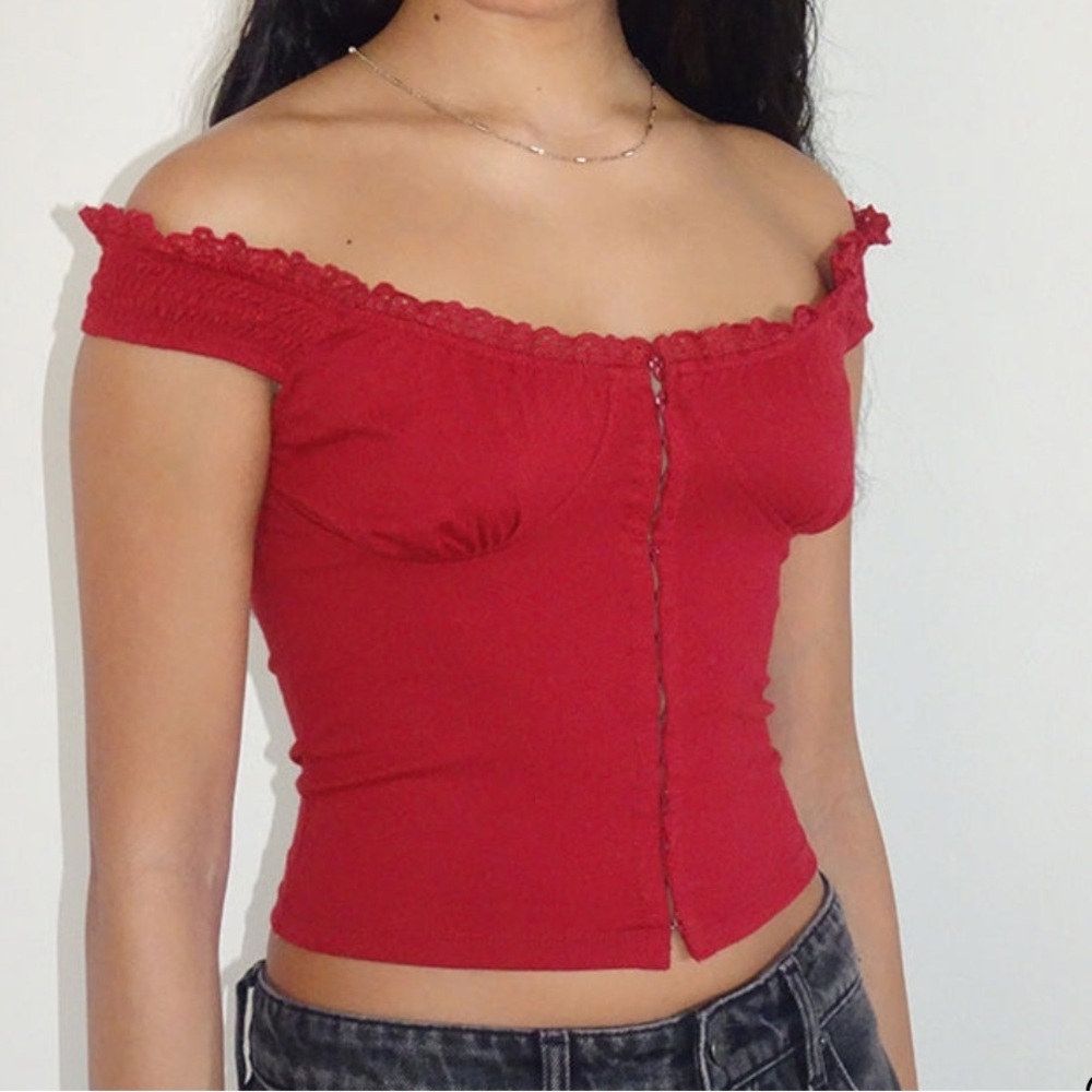 NWT DOVICA LACE TRIM CORSET TOP IN ADRENALINE RED Motel Rocks - Picture 3 of 5
